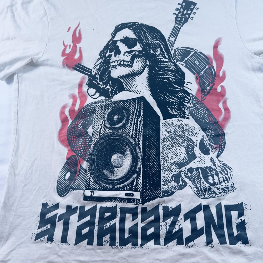 Bkys Stargazing T Shirt Men Medium Graphic Tee Skull Guitar Flames Rock Music - Picture 2 of 16